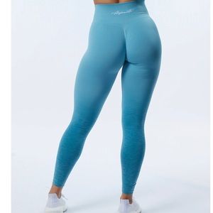 Alphalete Ombré Leggings